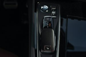 Read more about the article Ako funguje prevodovka v osobnom automobile a ako ju udržiavať v dobrej kondícii